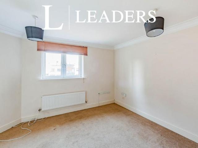 Apartment for rent in New Town, Horsham