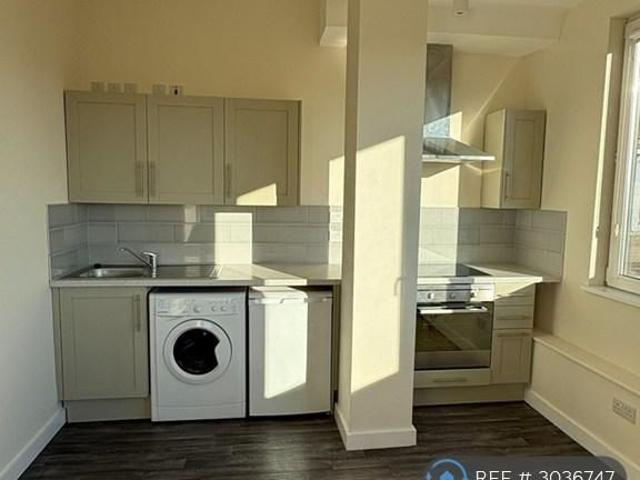 Apartment for rent in Higham Wood, Bourne Vale