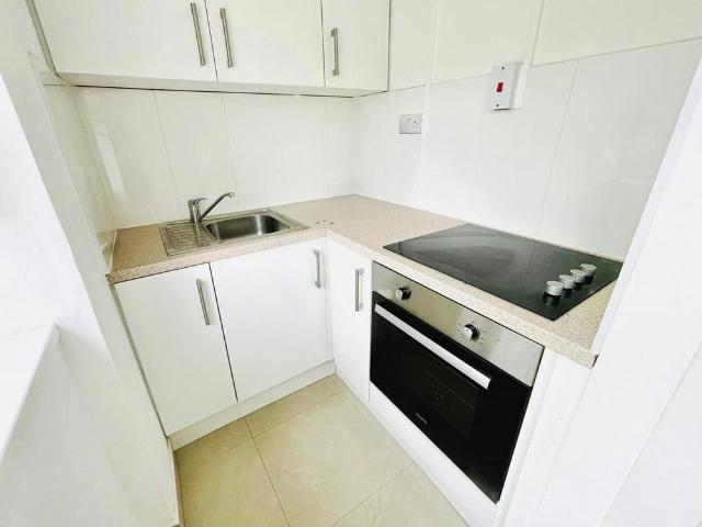 Apartment for rent in Vale, Wales
