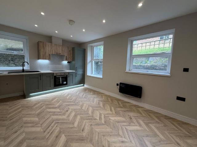 Apartment for rent in Tower Hamlets, Ash