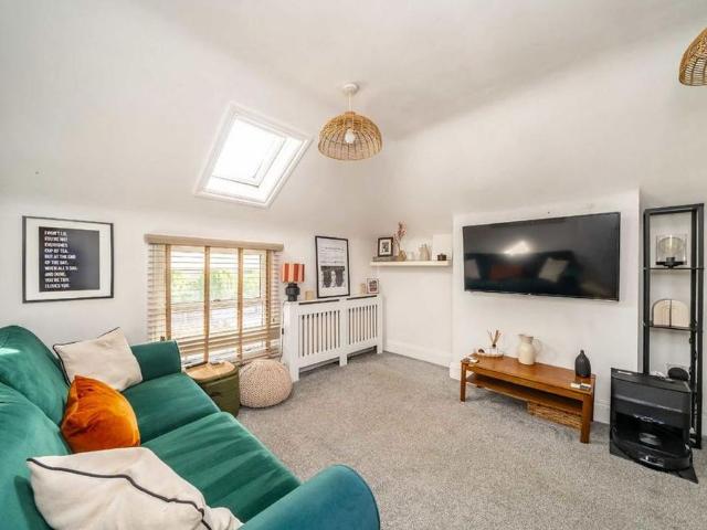 Apartment for rent in Balham, Greater London