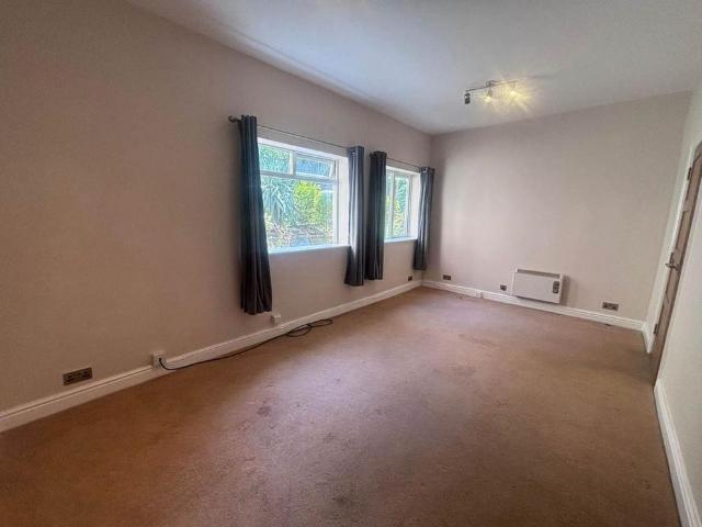 Apartment for rent in Rawdon, West Yorkshire