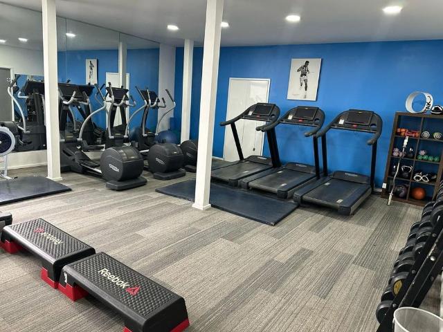 Apartment for rent in Hawthorns Apartments, Sandwell