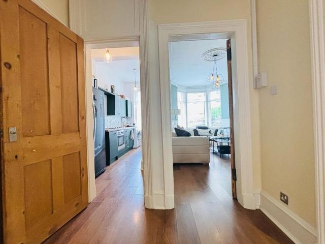 Apartment for rent in Rutherglen, Scotland
