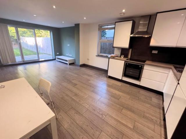 Flat for rent in Fortis Green, Greater London