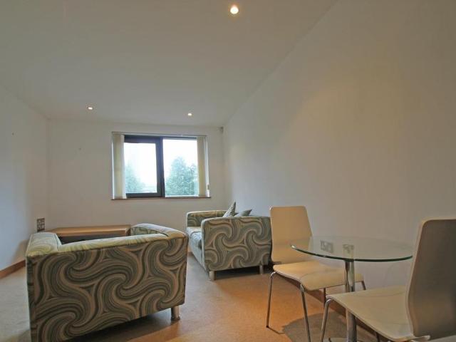 Apartment for rent in Baildon, West Yorkshire