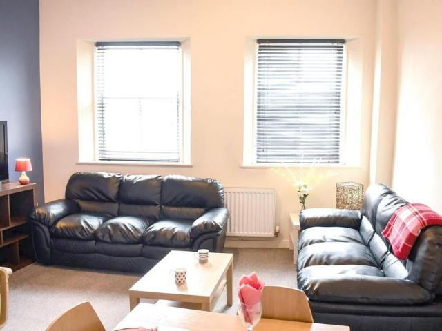 Apartment for rent in Pennycomequick, Mount Wise