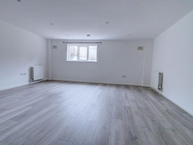 Apartment for rent in City Centre, Ballindoch