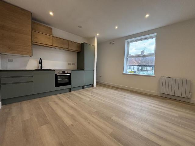 Apartment for rent in Brook Street, Bourne Vale