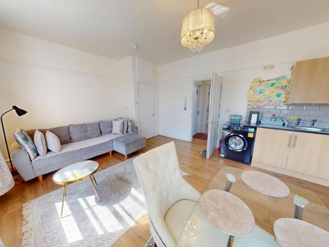Apartment for rent in Round Hill, Brighton & Hove