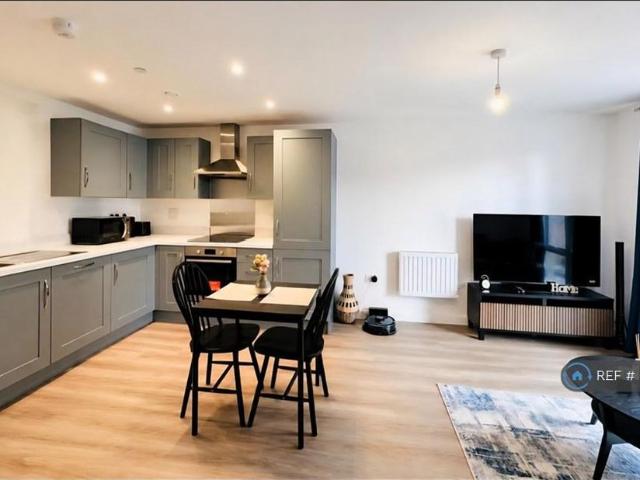 Apartment for rent in Waterside Park, Southampton