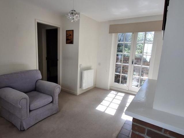 Apartment for rent in Barholm, Lincolnshire