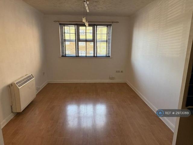 Apartment for rent in Spring Park, Luton