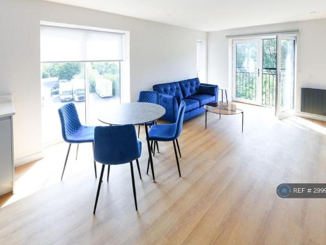 Apartment for rent in Woodhouse, West Yorkshire