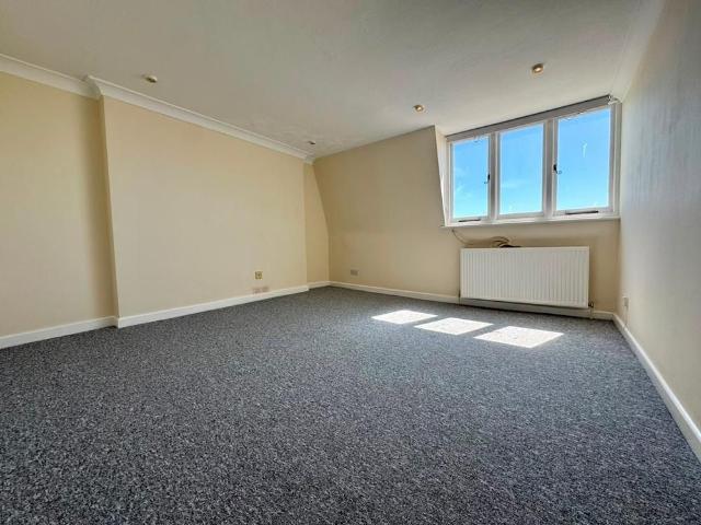 Apartment for rent in Old Town, Guestling Green