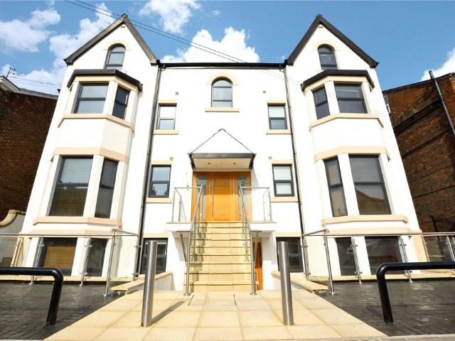 Flat for rent in Gorse Hill, Trafford Park