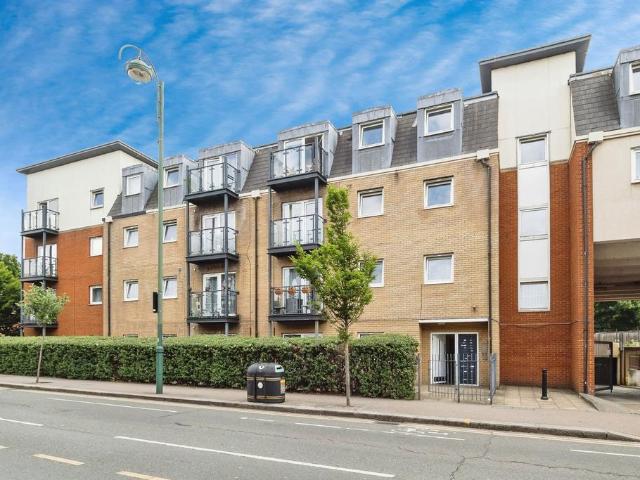 Flat for rent in Leytonstone, Greater London