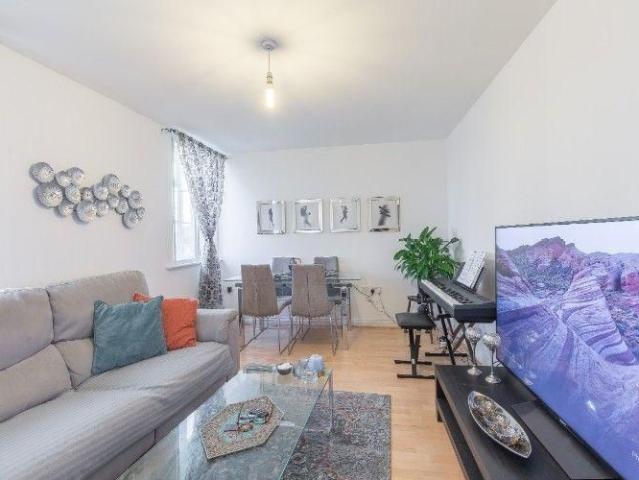 Apartment for rent in Friern Barnet, Greater London