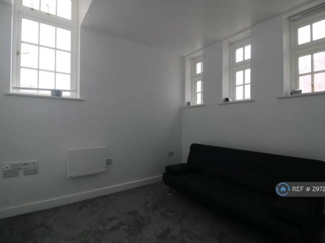 Apartment for rent in Lenton Abbey, City of Nottingham
