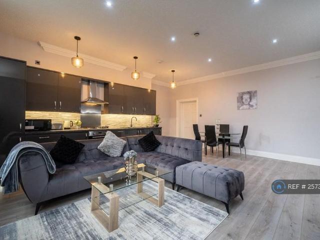 Apartment for rent in Wrenthorpe, Isle Of Man