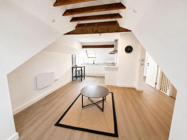Apartment for rent in Rodbourne, Swindon