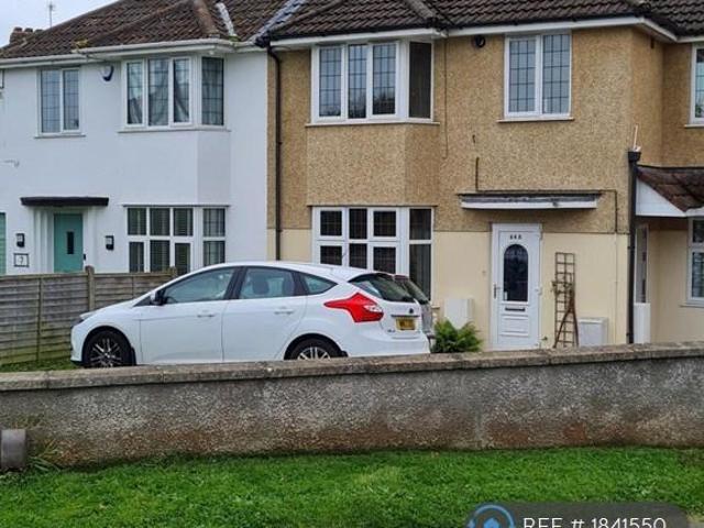 Flat for rent in Colston Estate, Feckenham