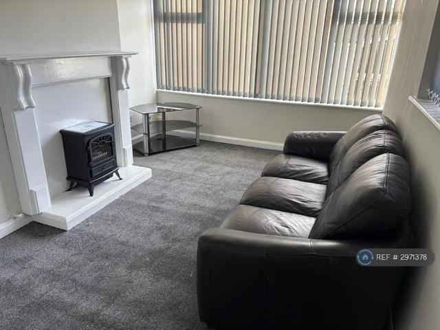 Apartment for rent in Lee Bank, Greater Manchester