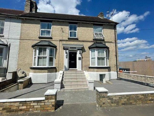 Flat for rent in Huntingdon