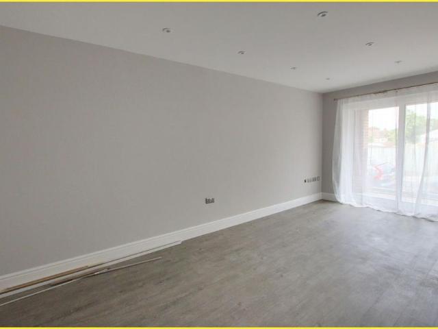 Apartment for rent in Shirley, Isle Of Man