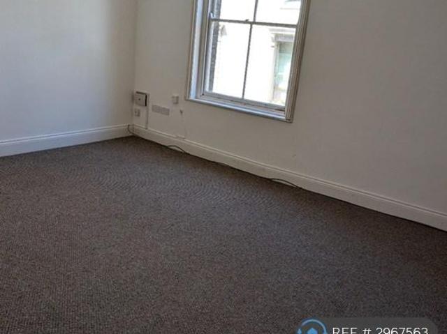Flat for rent in South Lynn, Brookville