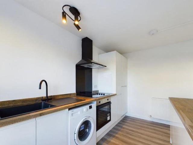 Apartment for rent in The Village, Barassie