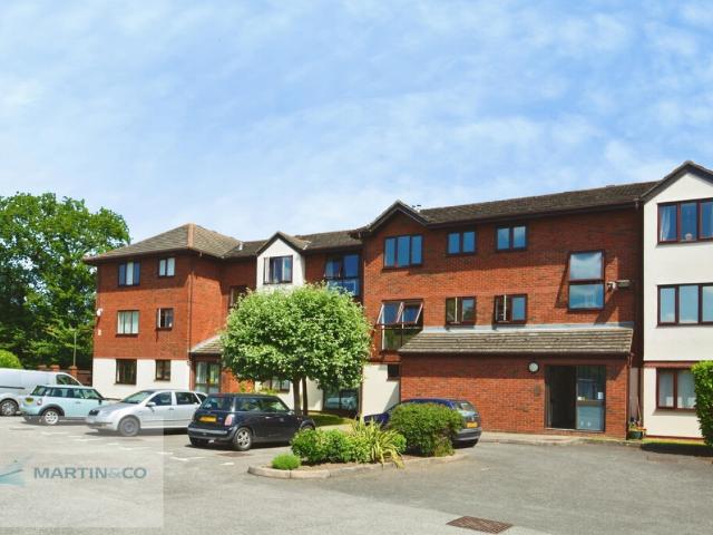 Apartment for rent in Addlestone, Runnymede