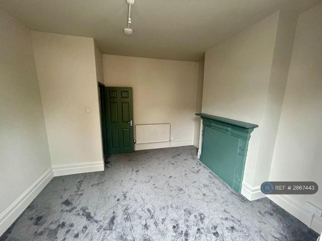 Apartment for rent in Snodhurst, Chatham