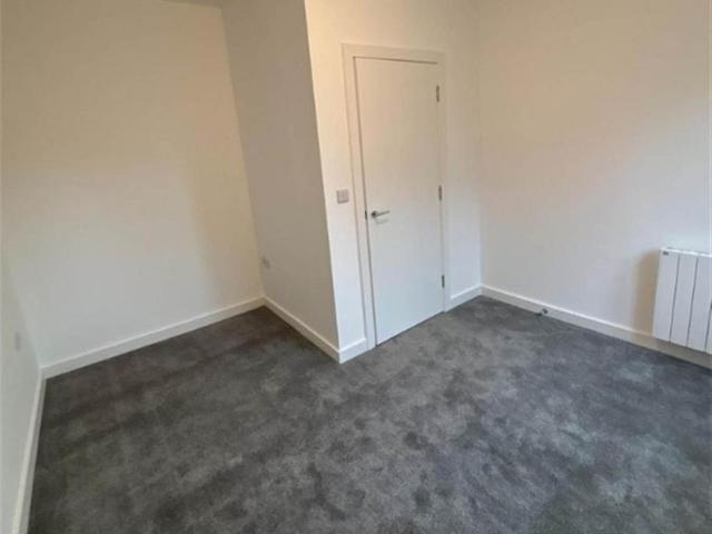 Apartment for rent in Perryfields, West Sussex