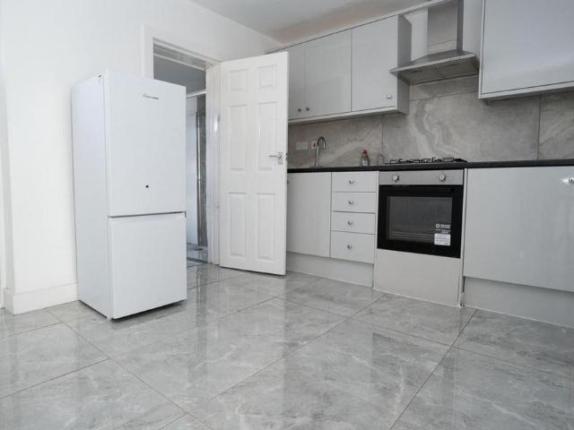 Apartment for rent in Greater London