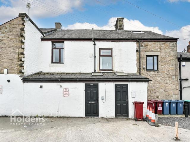 Flat for rent in Longridge, Paradise