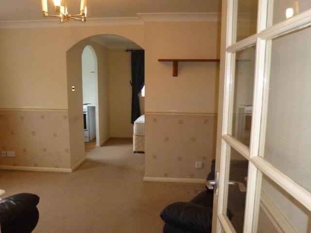 Apartment for rent in Kingswood, Watford