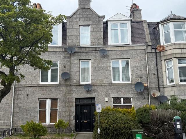 Flat for rent in Ashley, Ballindoch