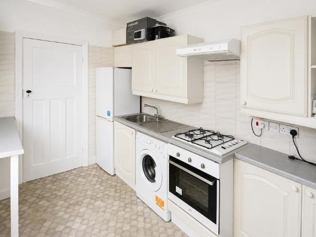 Flat for rent in The Slade, Oxfordshire