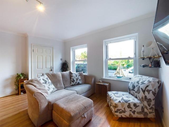 Apartment for rent in Thistleboon, Mumbles ,the