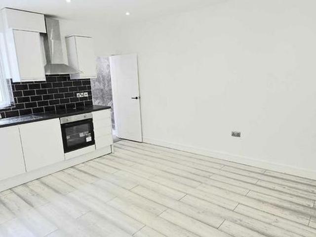 Apartment for rent in Stroud Green, Greater London