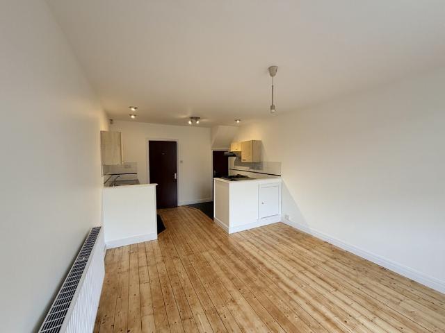 Apartment for rent in Woolton, Liverpool