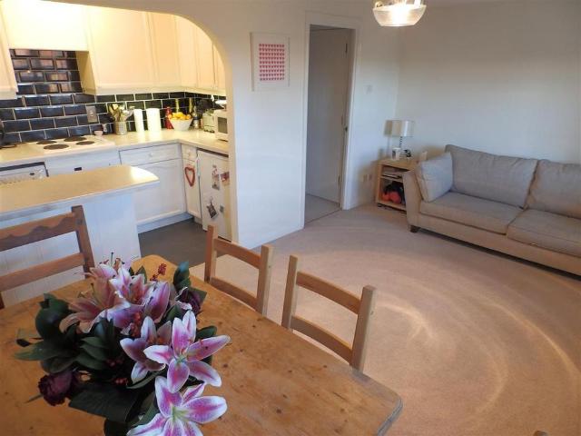 Apartment for rent in Surbiton, Greater London