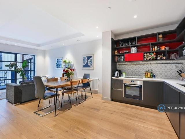Flat for rent in London City Island, Blackwall