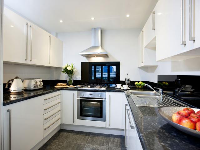Apartment for rent in West Hoe, Mount Wise