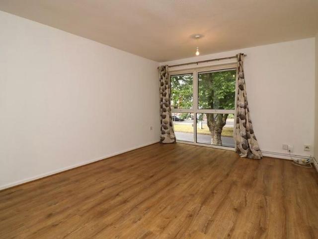 Apartment for rent in Stocking Farm, Leicester