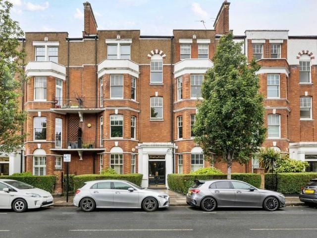 Flat for rent in Chelsea, Greater London