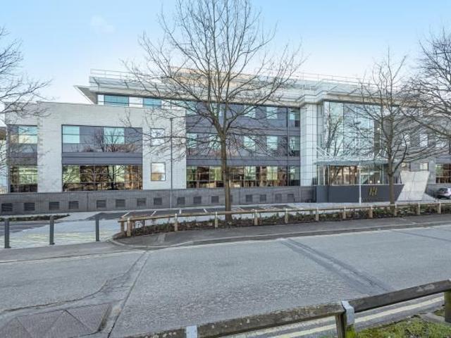Apartment for rent in Slough