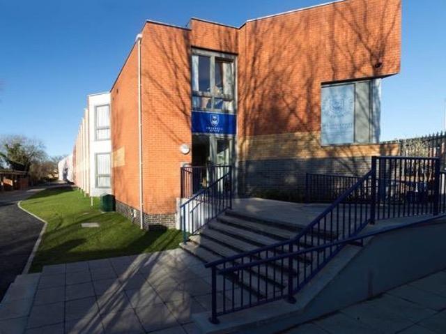 Flat for rent in St Thomas', The Slade