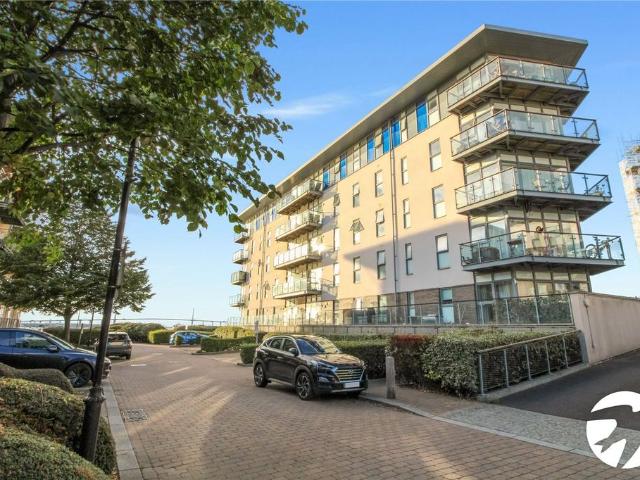 Flat for rent in Greenhithe, Dartford